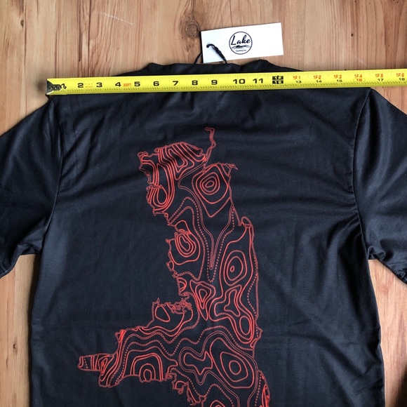 NEW Flathead Lake Montana Shirt Black Small Men’s - Picture 10 of 14